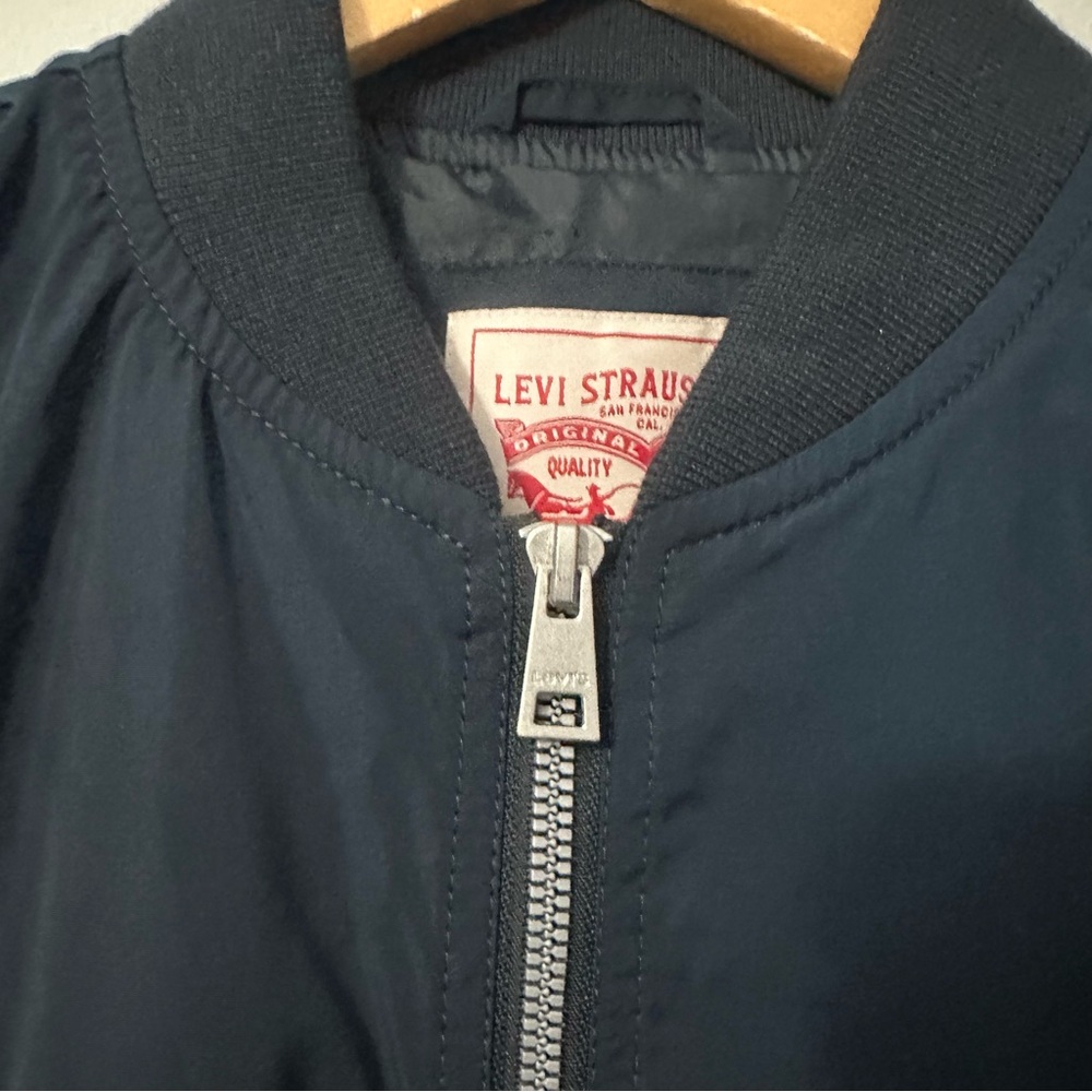 Levi’s Navy MA-1 Bomber Jacket Zip Utility Chic Gorpcore Size M - Picture 8 of 16